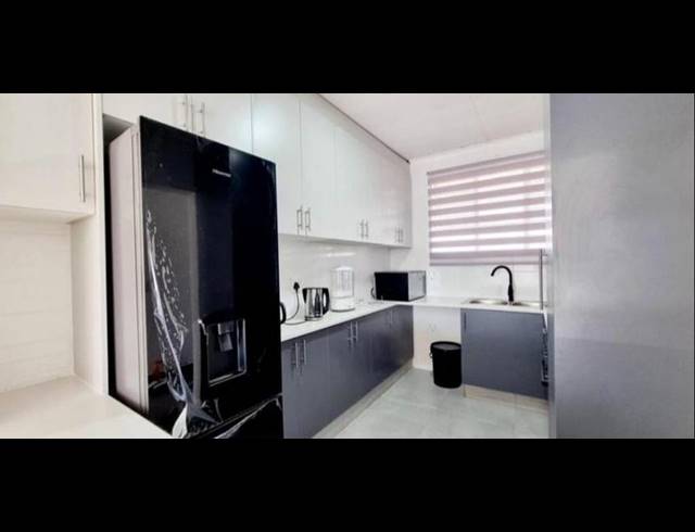 3 BEDROOM TOWNHOUSE FOR SALE IN SOUTH CREST